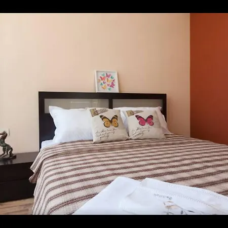 Alexandrovi In Apartment Pomorie