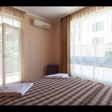 Apartment Alexandrovi In *