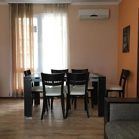 Alexandrovi In Apartmán Pomorie